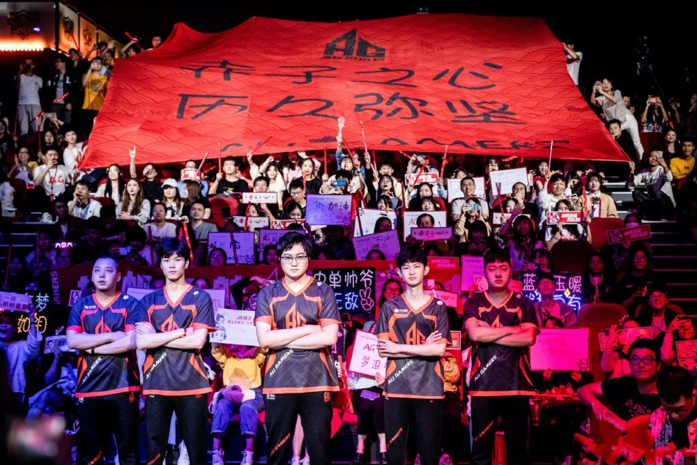 罗唐通过这
