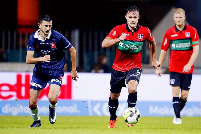 于他渴望将 于他渴望将