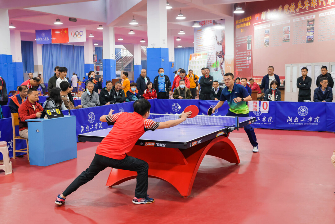 都表现出色 都表现出色