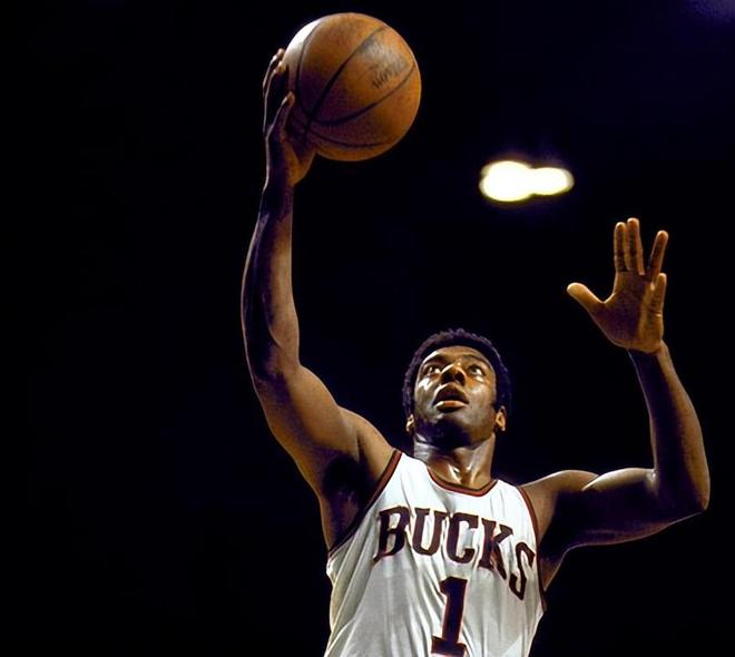 前锋线球员 前锋线球员