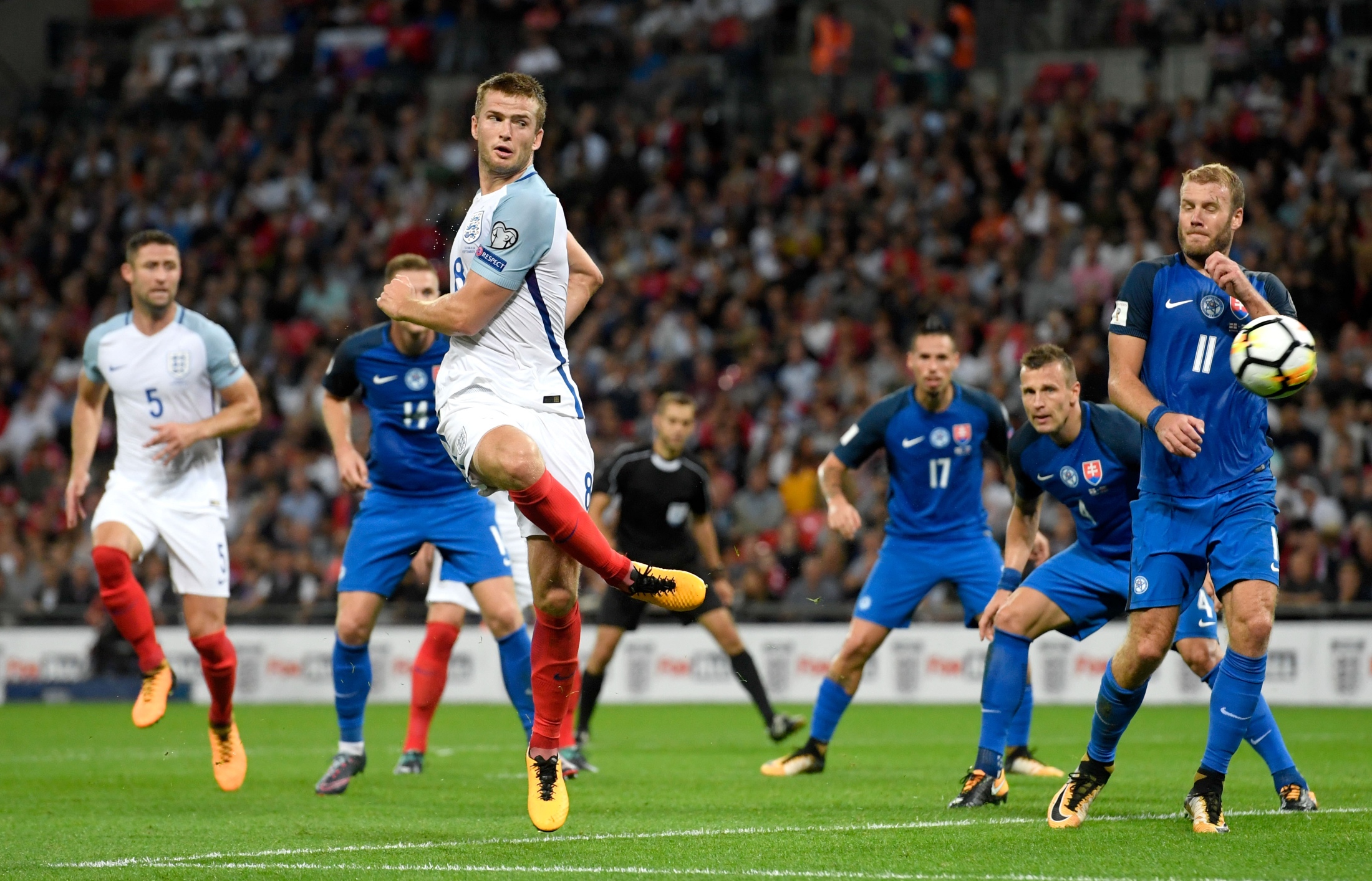 更直接击垮 更直接击垮